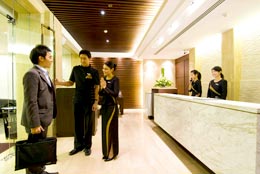 furama hotel lobby