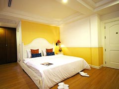 Deluxe room at Salil Hotel, Sukhumvit