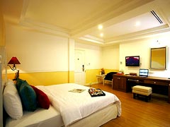 Deluxe room at Salil Hotel, Sukhumvit