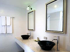 Deluxe room at Salil Hotel, Sukhumvit