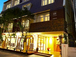 salil hotel in Sukhumvit road near soi nana