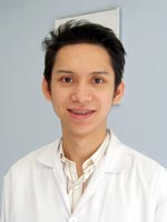 Dr. Petch Ounpat : General Practitioner